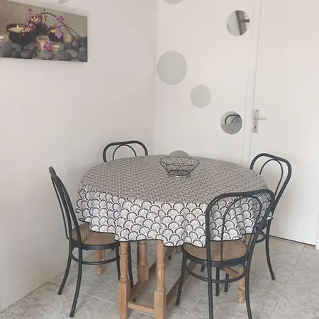 Tatil Evi Maison A 200m De La Mer, 10 Mn De L'aeroport De Bastia Et A 20mn Du Port