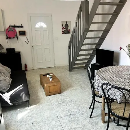 Maison A 200m De La Mer, 10 Mn De L'aeroport De Bastia Et A 20mn Du Port Semesterbostad