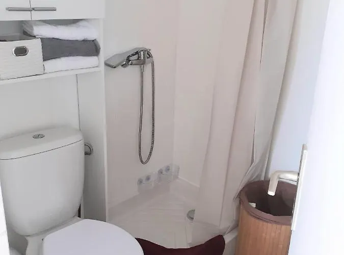 Nyaraló Maison A 200m De La Mer, 10 Mn De L'aeroport De Bastia Et A 20mn Du Port